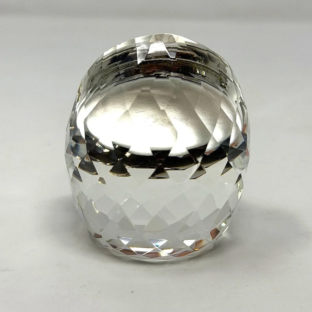 Vintage Fifth Avenue Crystal LTD Faceted Quartz Desk Clock Diamond Shape